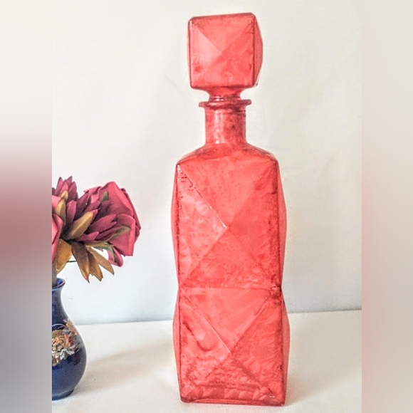 MCM Art Deco Glass Decanter w/ Square Stopper - Marbleized Red - Picture 8 of 9